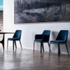 Sillón Margot Madera de Bontempi. Sillones tapizados en ecopiel o piel de diseño.