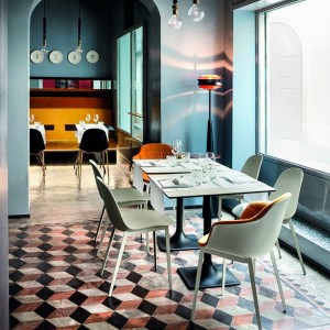 Silla Mood Acero de Bontempi. Sillas de salón o comedor de diseño italiano.