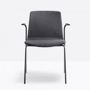 Sillón Noa 726 de Pedrali. Sillas de diseño. Sillas para espacios contract.