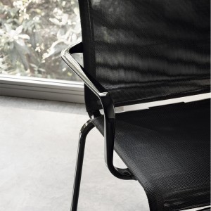 Sillón Net de Bontempi. Sillones para comedor o salón de diseño italiano.