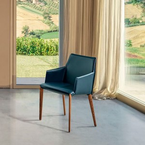 Silla Sally de Bontempi. Sillas para comedor de diseño contemporáneas.