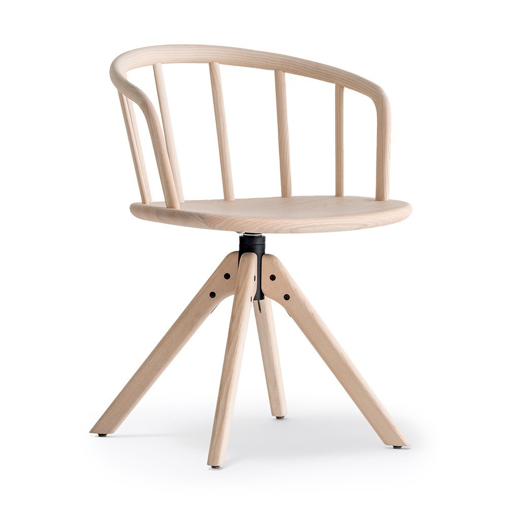 Sillón Nym 2845/2846 de Pedrali. Sillas de diseño. Sillas giratorias de oficina.