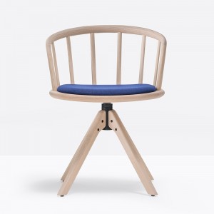 Sillón Nym 2845/2846 de Pedrali. Sillas de diseño. Sillas giratorias de oficina.