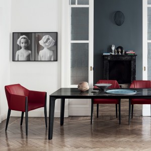 Sillón Sveva de Bontempi. Sillones tapizados de diseño italiano para comedor.