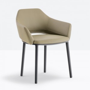 Sillón Vic 645 de Pedrali. Sillas modernas. Sillones tapizados de diseño.