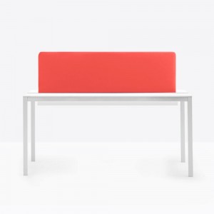 Escritorio Kuadro de Pedrali. Mesas de diseño para oficina. Escritorio de trabajo.
