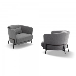 Butaca Cradle tapizado de Arflex. Sofás y butacas clásicas de diseño italiano.