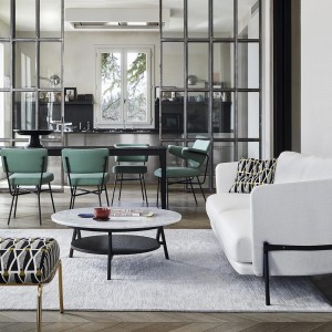 Mesita auxiliar Cradle de Arflex. Mesas de diseño italiano.