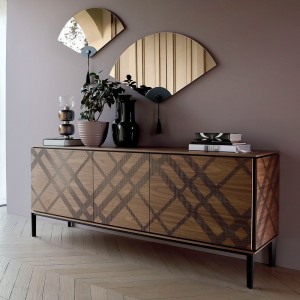 Espejo Winderly de Tonin casa. Muebles modernos de hogar.