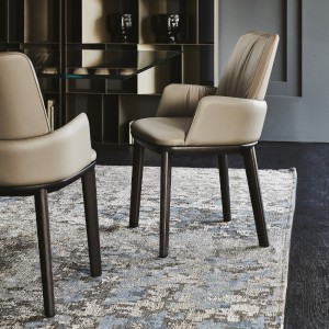 Silla Belinda de Cattelan Italia. Silla de diseño moderno para comedor.