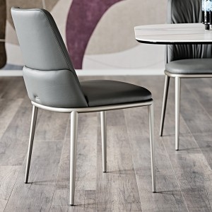 Silla Belinda ML de Cattelan Italia. Silla de diseño moderno para comedor.