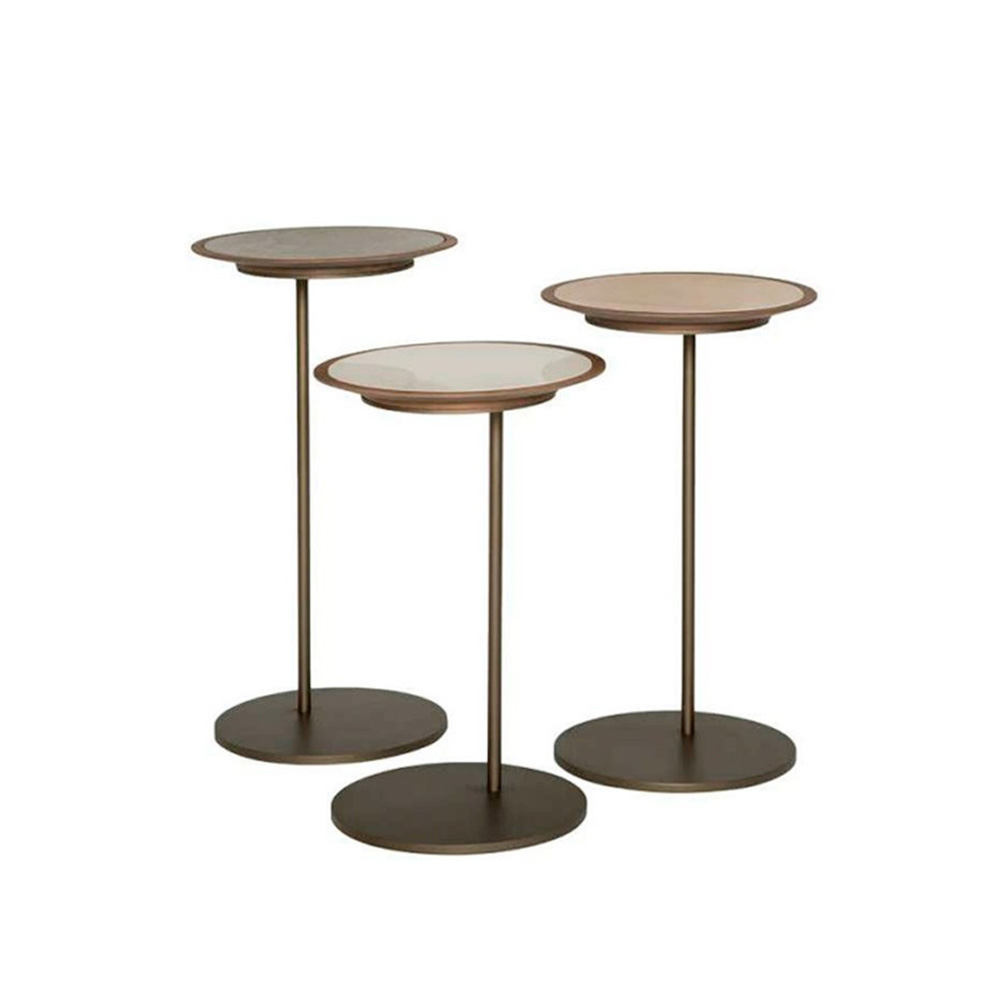 Mesa auxiliar Dot de Tonin casa. Muebles modernos de hogar.