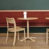 Silla Pastis Hay. Ideal para cafeterías y comedores modernos elegantes.