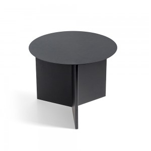 Mesa de centro Slit de Hay con diseño elegante en acero para salones.