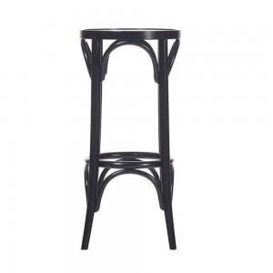 Taburete 073 madera de Ton. Taburetes restaurantes, para variados interiores.