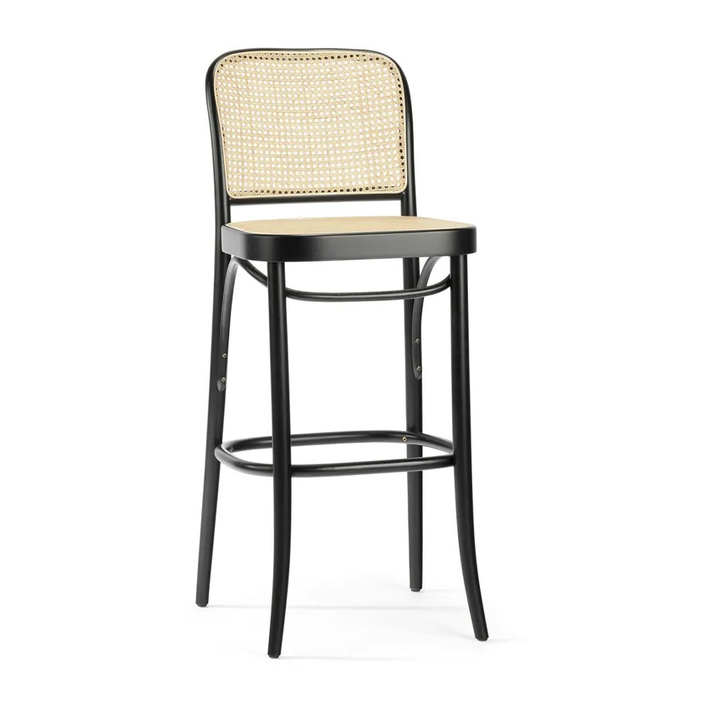 Taburete 811 rejilla de Ton. Taburetes de restaurantes, de interiores.