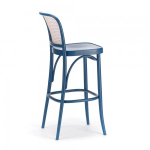 Taburete 811 rejilla 2 de Ton. Taburetes de restaurantes, de interior.