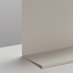 Lámpara sobremesa LBM Hay. Iluminación original para espacios interiores.