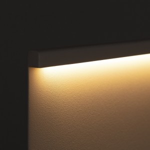 Lámpara sobremesa LBM Hay. Iluminación original para espacios interiores.