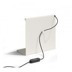 Lámpara sobremesa LBM Hay. Iluminación original para espacios interiores.