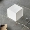 Lámpara sobremesa Paper Cube Hay. Iluminación para espacios interiores.