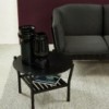 Sofá Dowel de Ton. Sofás para comedores, amplia variedad de interiores.