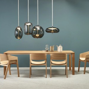 Sillón Merano madera de Ton. Sillones de restaurante, para cualquier interior.