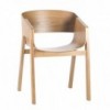 Sillón Merano madera de Ton. Sillones de restaurante, para cualquier interior.