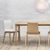 Silla Stockholm tapizada de Ton. Sillas de restaurante, para variados interiores.