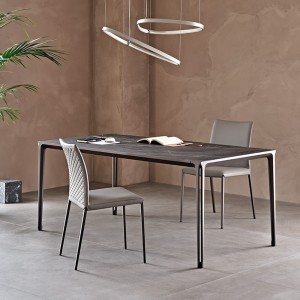 Mesa Boulevard Keramik Cattelan Italia. Mesa rectangular de diseño moderno.