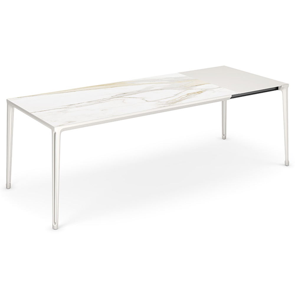 Mesa Boulevard Keramik Drive Cattelan Italia. Mesa rectangular de diseño moderno.