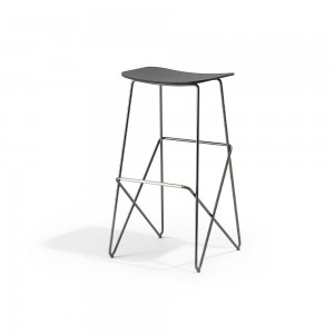 Taburete Endless de Desalto. Sillas y taburetes oiginales para interiores.