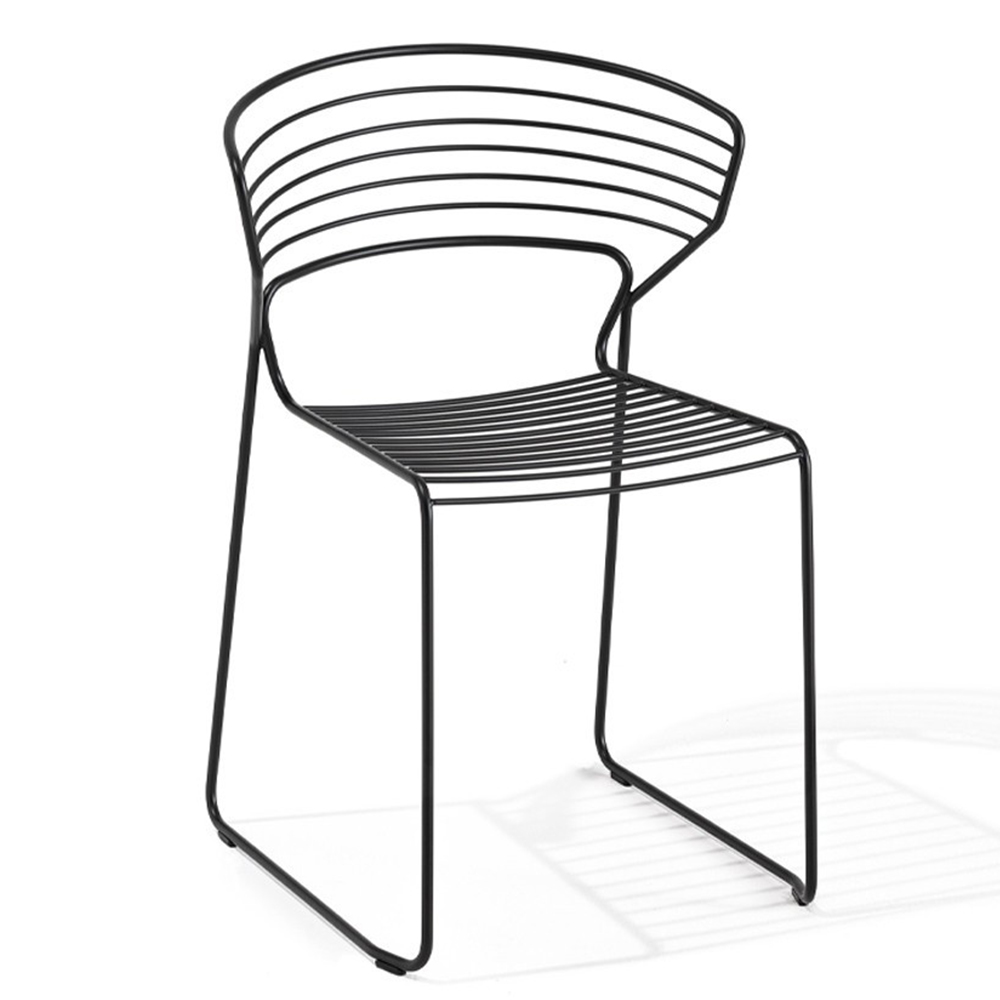 Silla Koki Wire Desalto. Silla moderna de diseño para ambientes de interior.