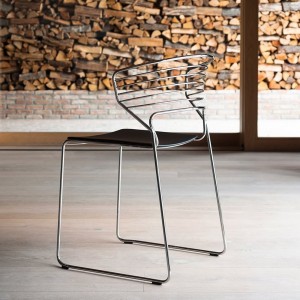 Silla Koki Wire Desalto. Silla moderna de diseño para ambientes de interior.