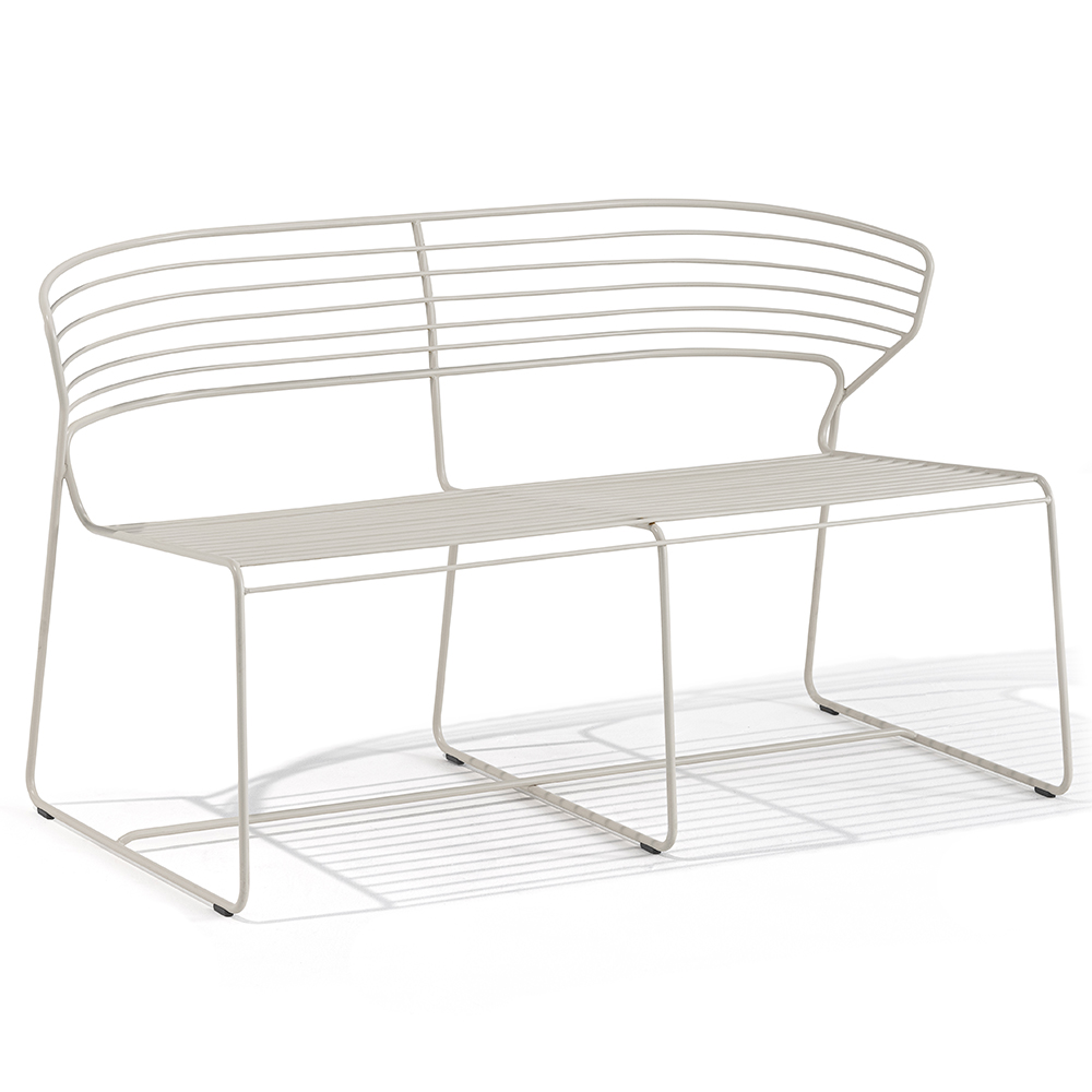 Sofá Koki Wire Desalto. sofá doble de diseño original ideal para salón.