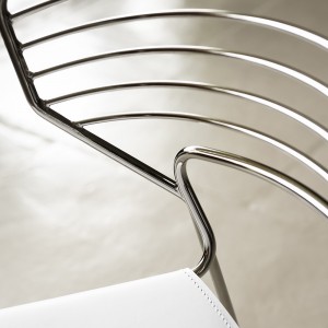 Silla Koki Wire Cuoio Desalto. Silla moderna de diseño para interiores.