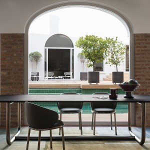 Silla Mun Tejido de Desalto. Sillas tapizadas. Muebles de diseño italiano.