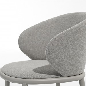 Silla Mun Tejido de Desalto. Sillas tapizadas. Muebles de diseño italiano.