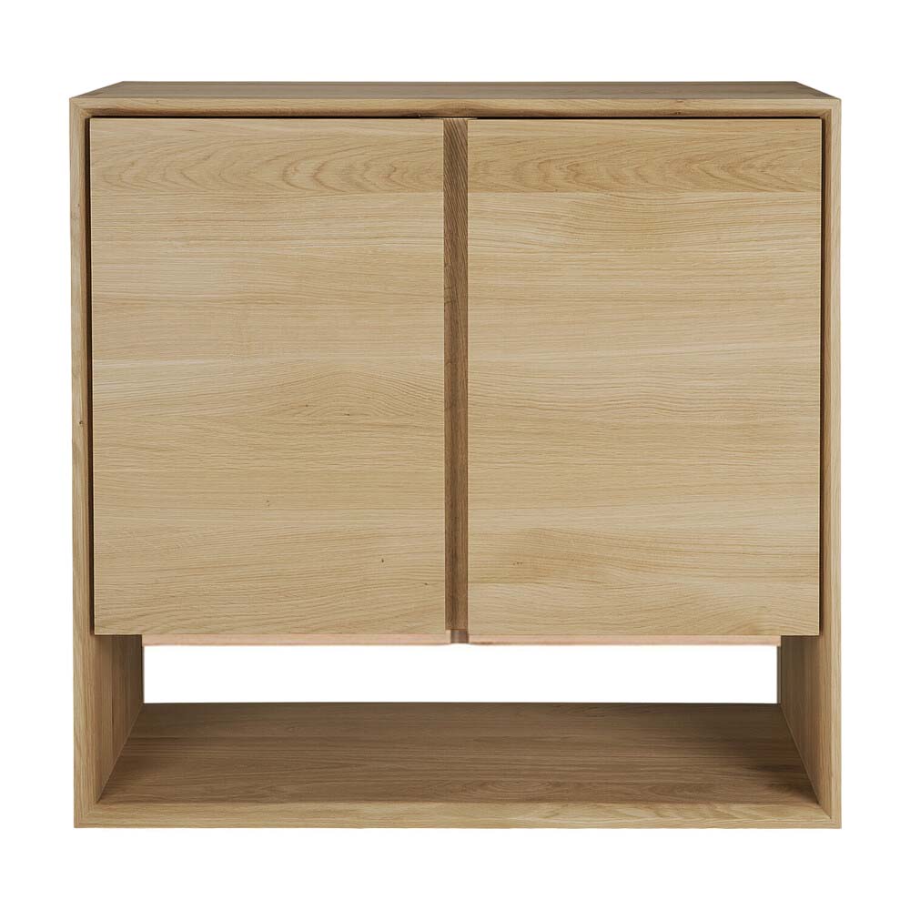 Nordic 2 puertas: 80x40x78h cm.