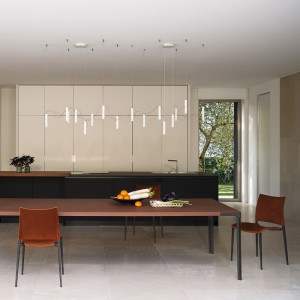 Silla elegante Sand tapizada para comedor de Desalto. Sillas modernas.