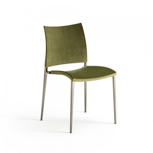 Silla elegante Sand tapizada para comedor de Desalto. Sillas modernas.