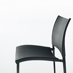 Silla original Sand Cuero Desalto para comedor de Desalto. Sillas modernas.