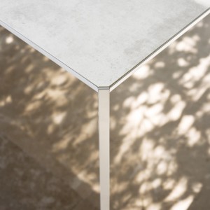 Mesa Mac Outdoor de Desalto. Mesas modernas de diseño para exteriores.