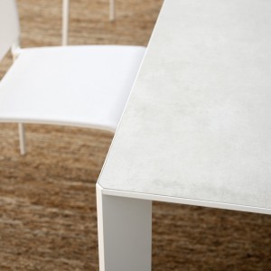 Mesa Mac Outdoor de Desalto. Mesas modernas de diseño para exteriores.