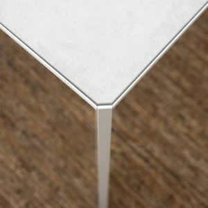 Mesa Mac Outdoor de Desalto. Mesas modernas de diseño para exteriores.