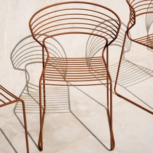 Silla Koki Wire Outdoor Desalto. Silla moderna ideal para jardines o terrazas.