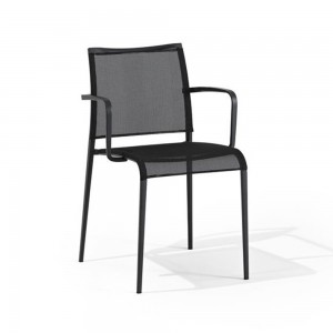 Silla original Sand Light Outdoor de Desalto. Silla ideal para jardines.
