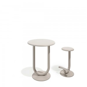 Taburete Strong Desalto para exterior. Diseño italiano de taburetes bar.