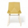 Silla de madera Green Colors wood de Mobles 114. Sillas modernas de comedor.
