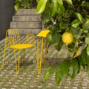 Silla apilable Rambla de Mobles 114. Silla moderna para salón o jardín.